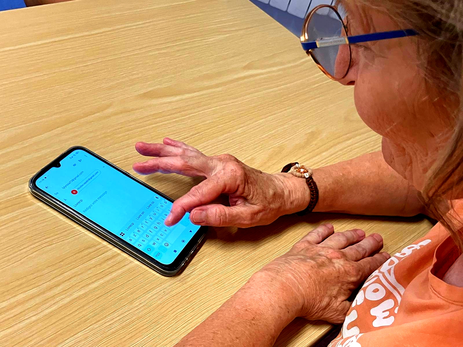 senior tablette informatique belfort